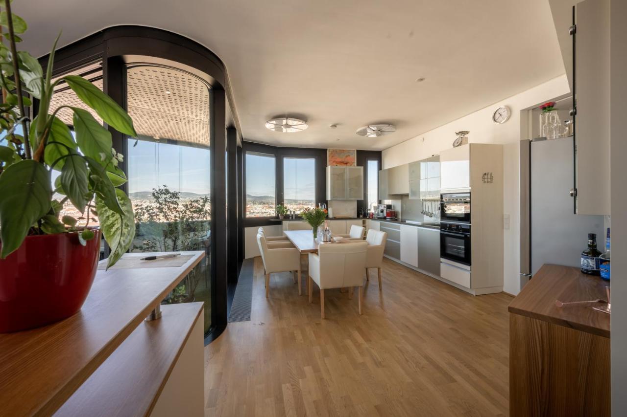 Skyflats Vienna - Rooftop Apartments 1