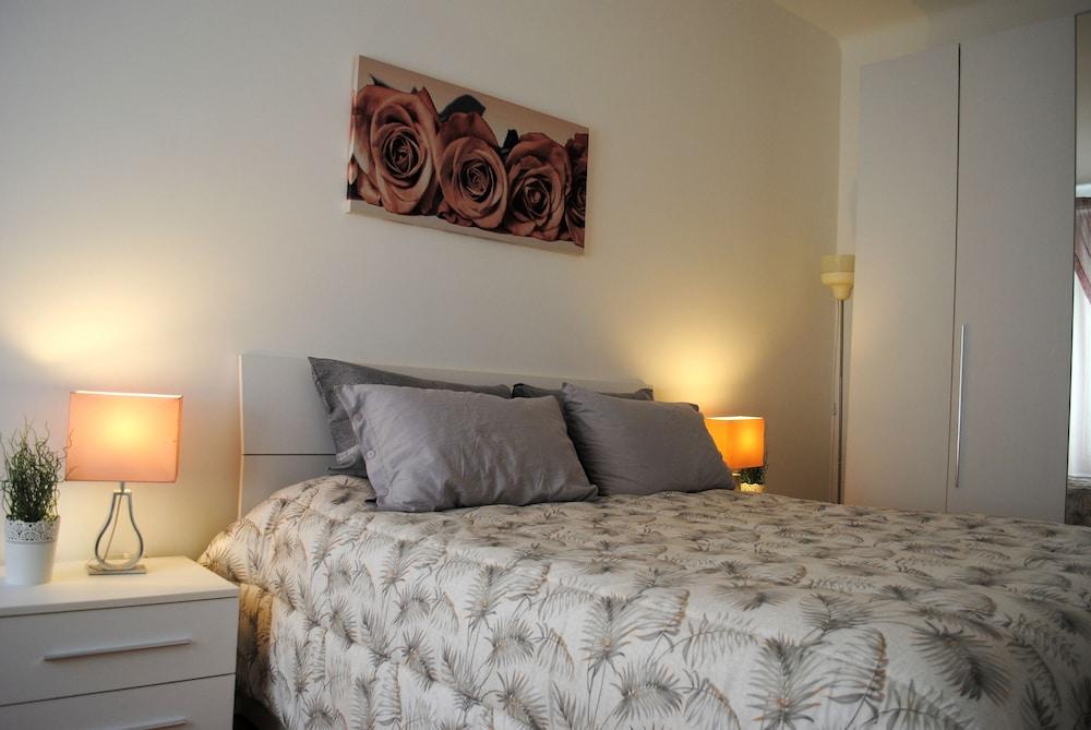 Bnbook – Milano Famagosta Flat 1