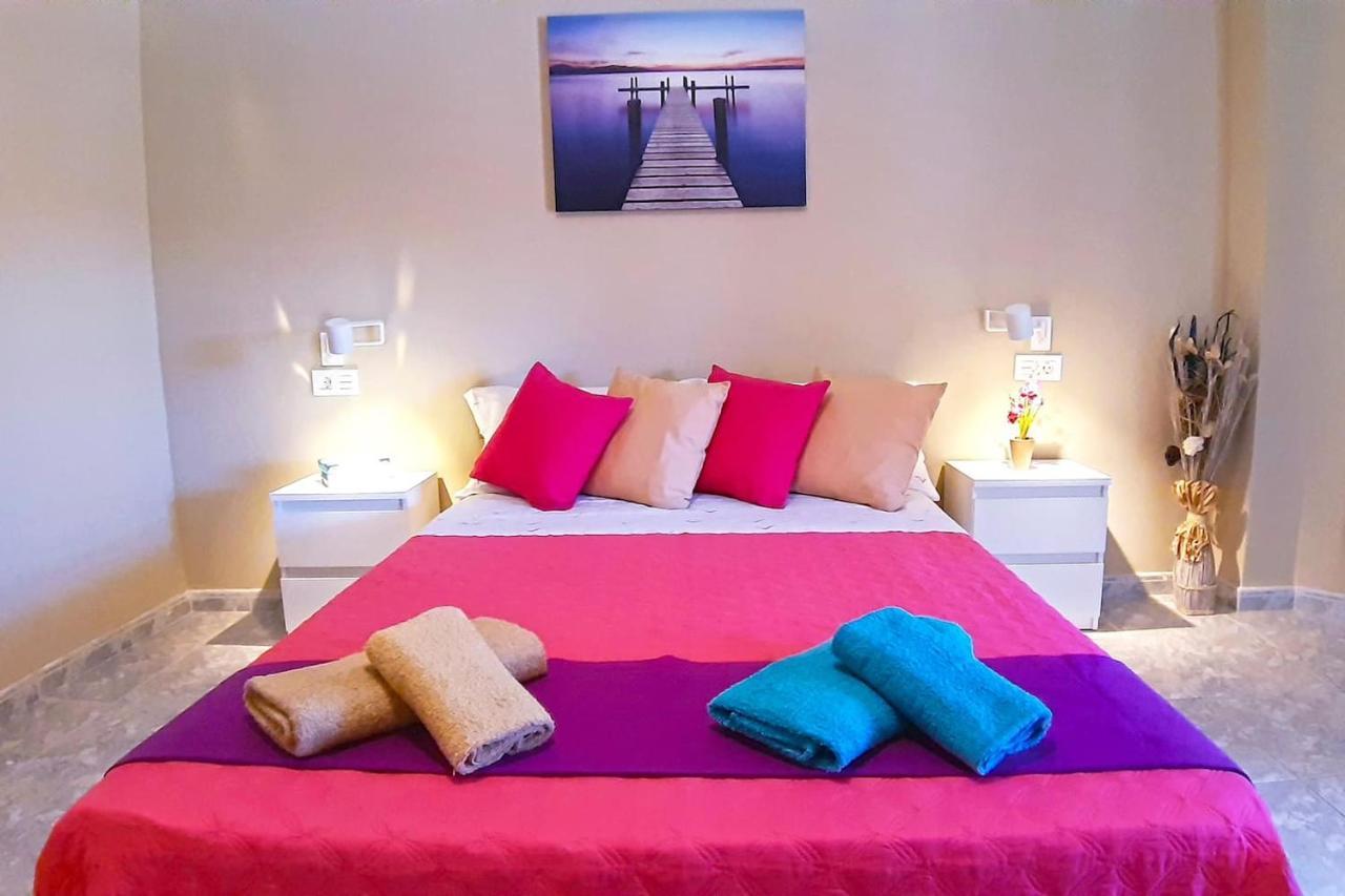 Cool And Big Apartment 50 Mt by the Ocean 6-8 Pax 2