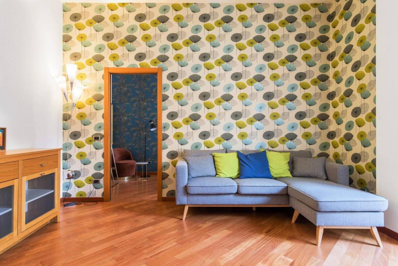 Colored And Spacious Flat Close To Navigli by Easylife (Adults Only)