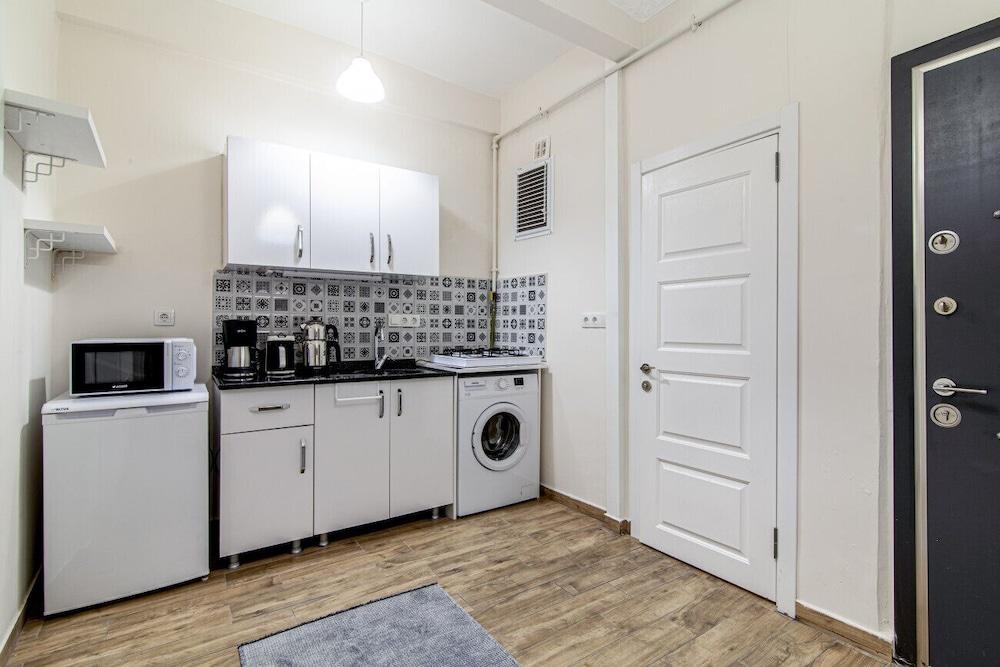 Central And Modern Flat Near Flower Passage 1