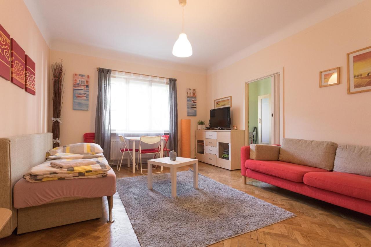 Cozy And Quiet Flat - 12 Min To Center 1