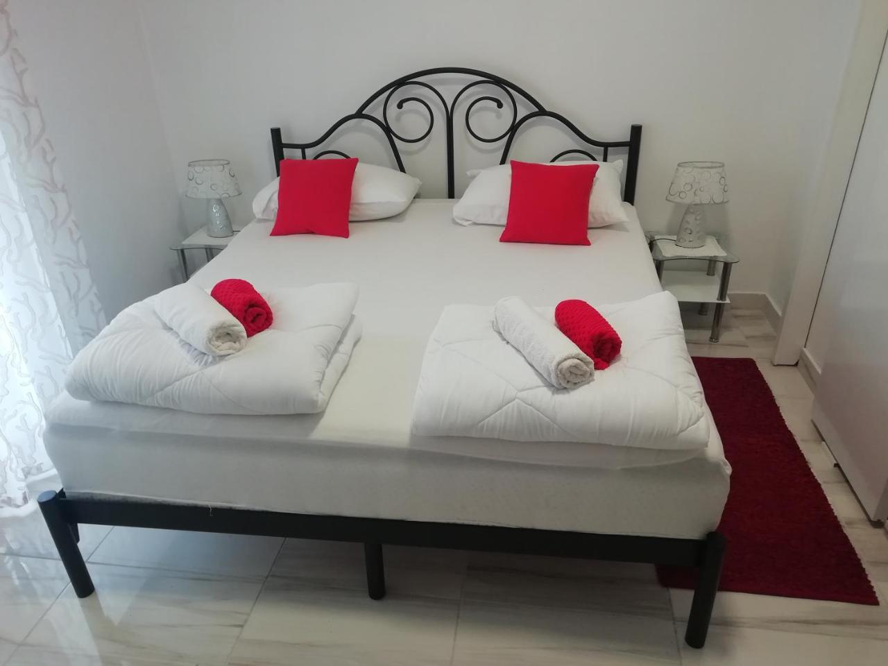 Room Dragica (Adults Only) 2