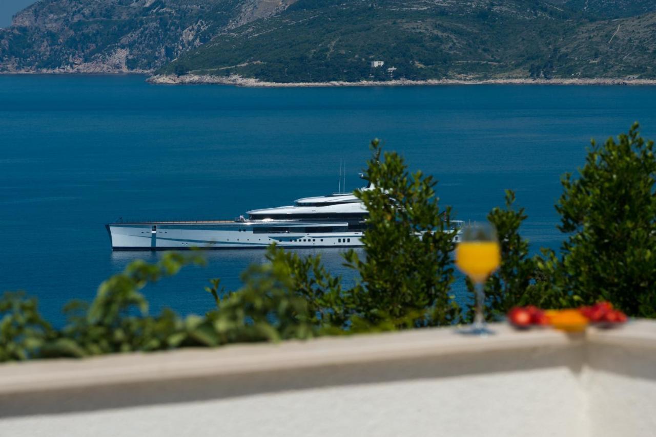 Deluxe Apartment Unique-With Private Heated Pool 2