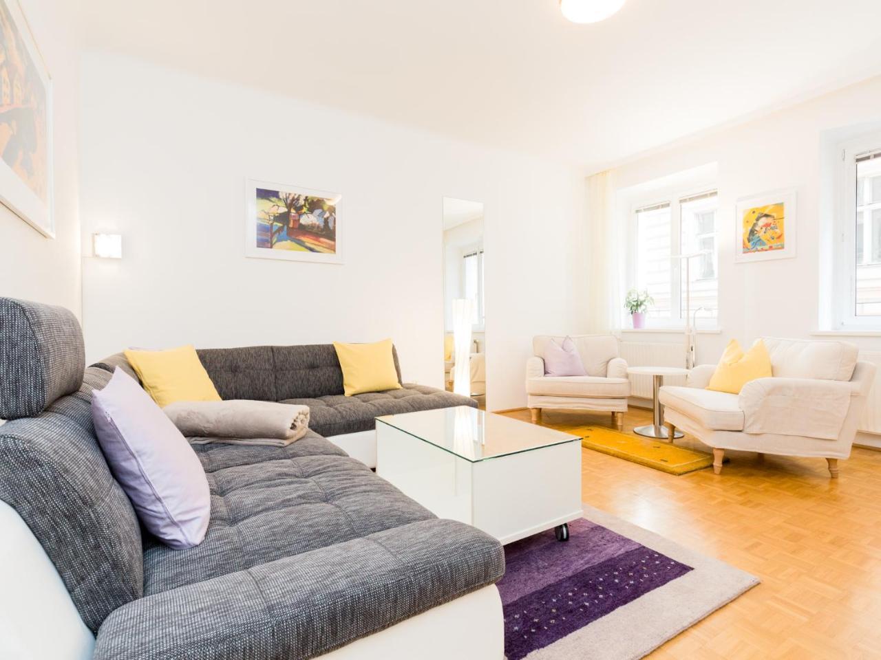 Vienna Apartment 1010 1