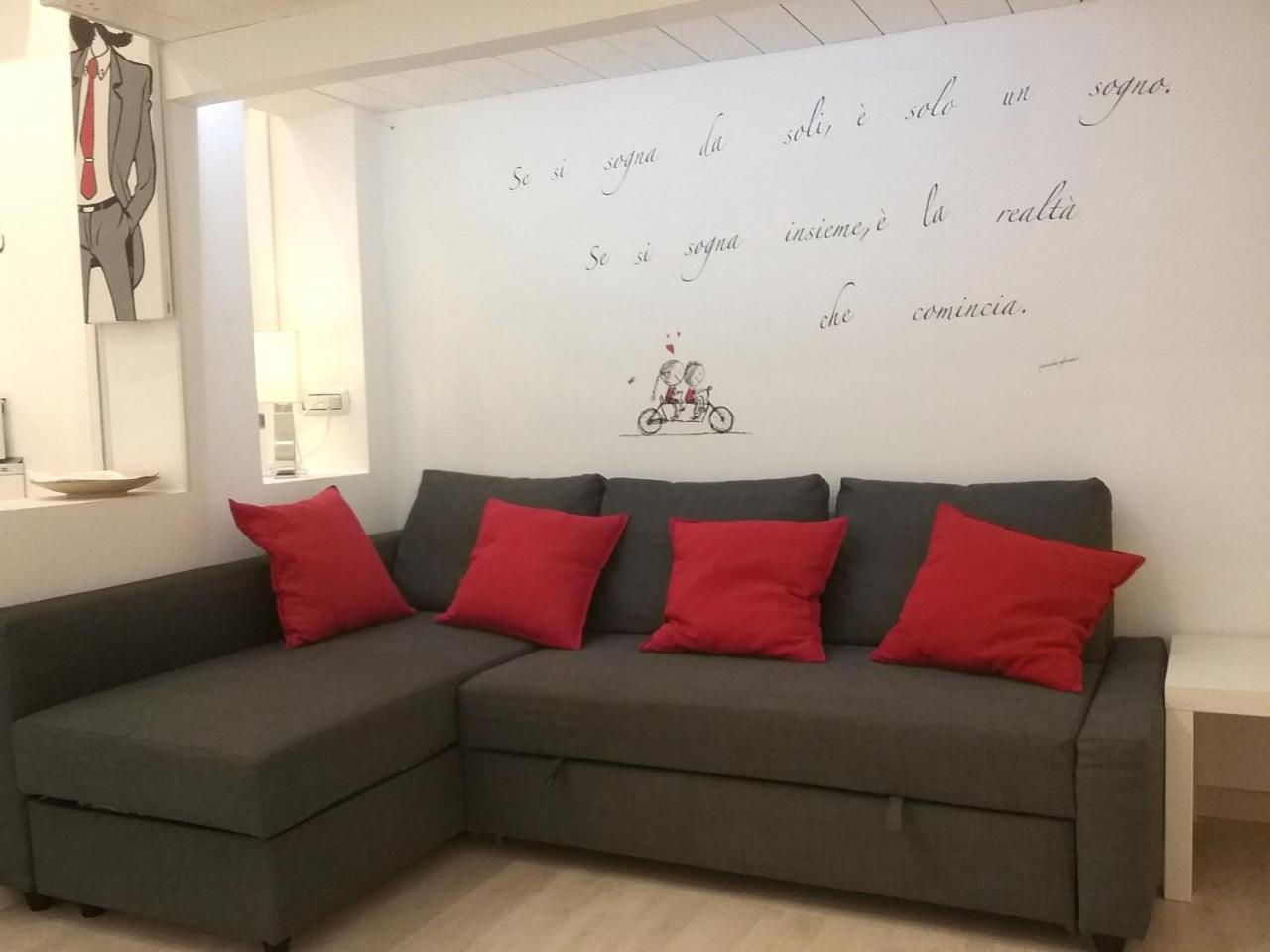 Isola Flat (Adults Only) 1