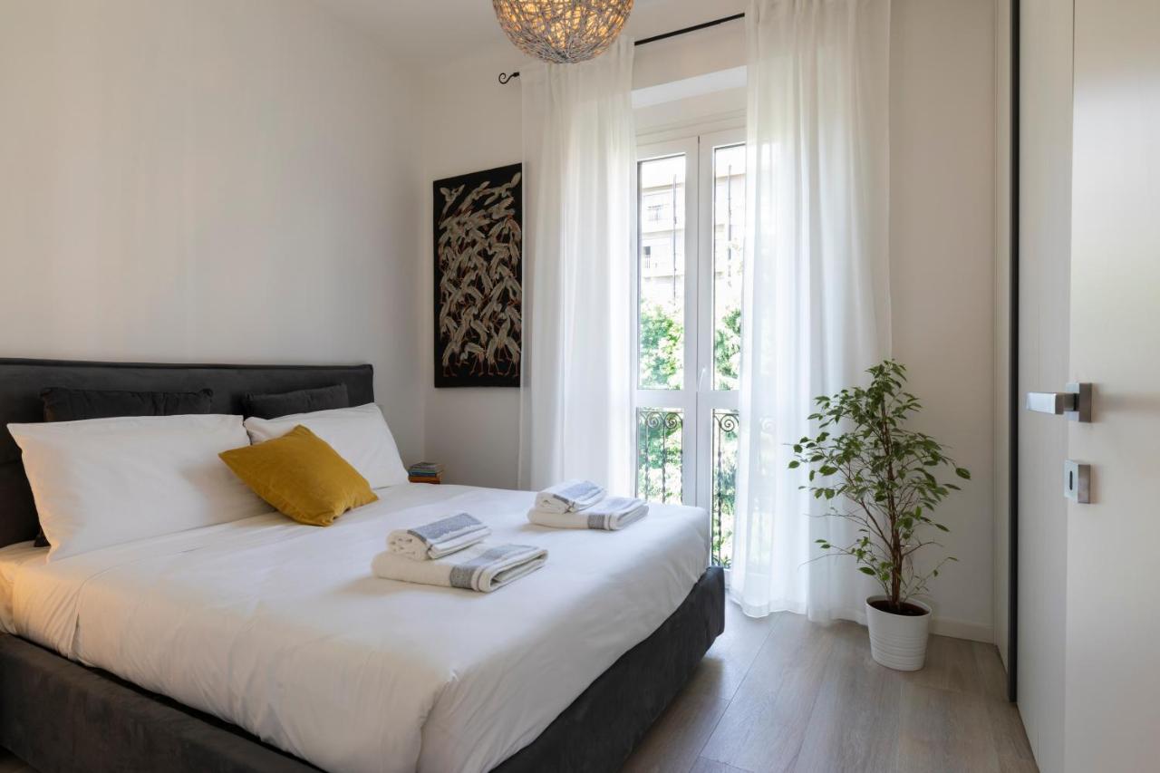 Fashion District - Top Floor Apartment 1