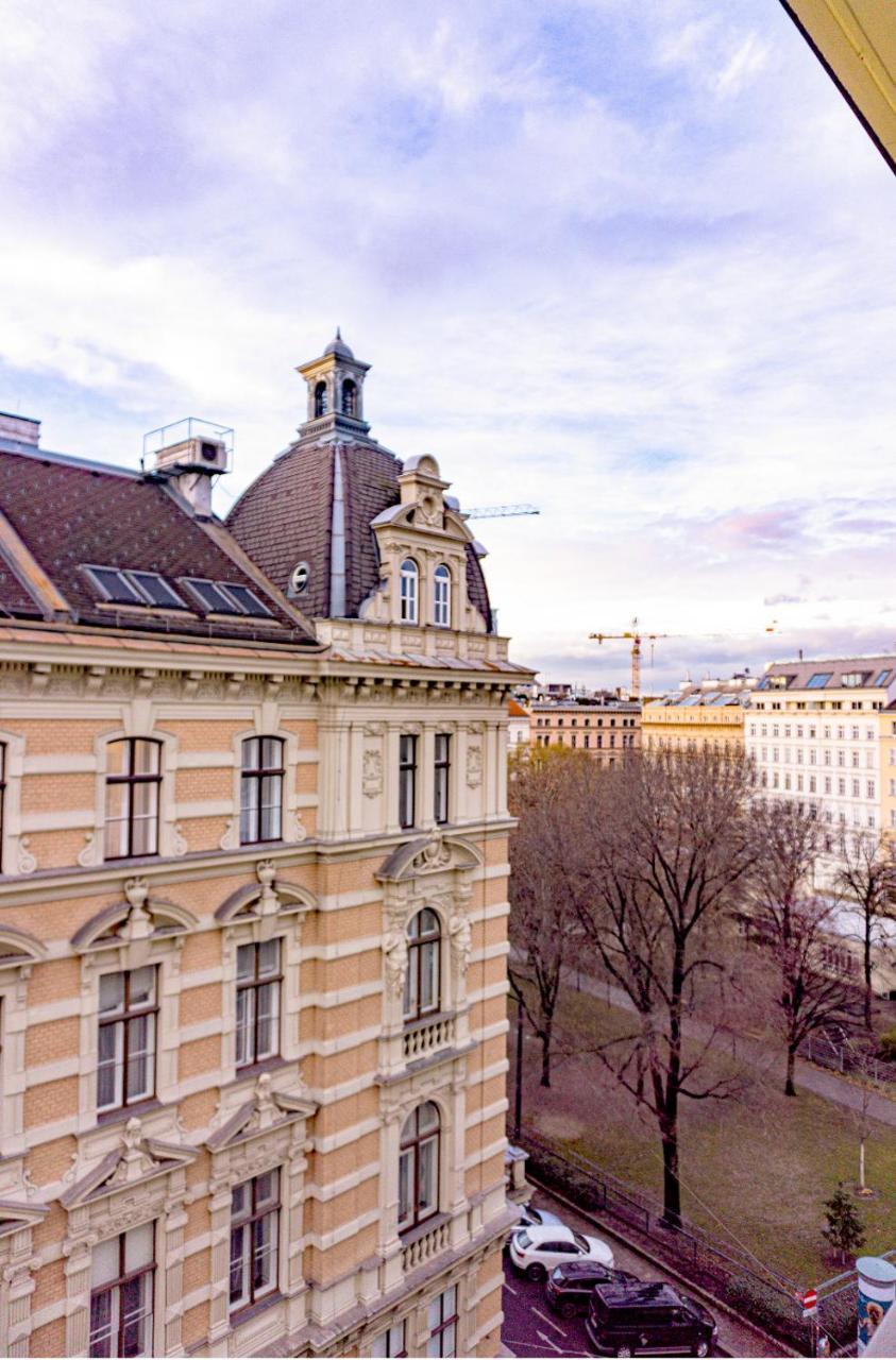 City Centre Apartment 1