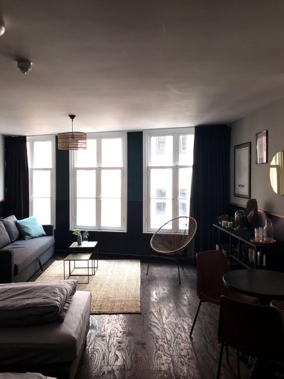 Amsterdam Red Light Bed & Breakfast (Adults Only)