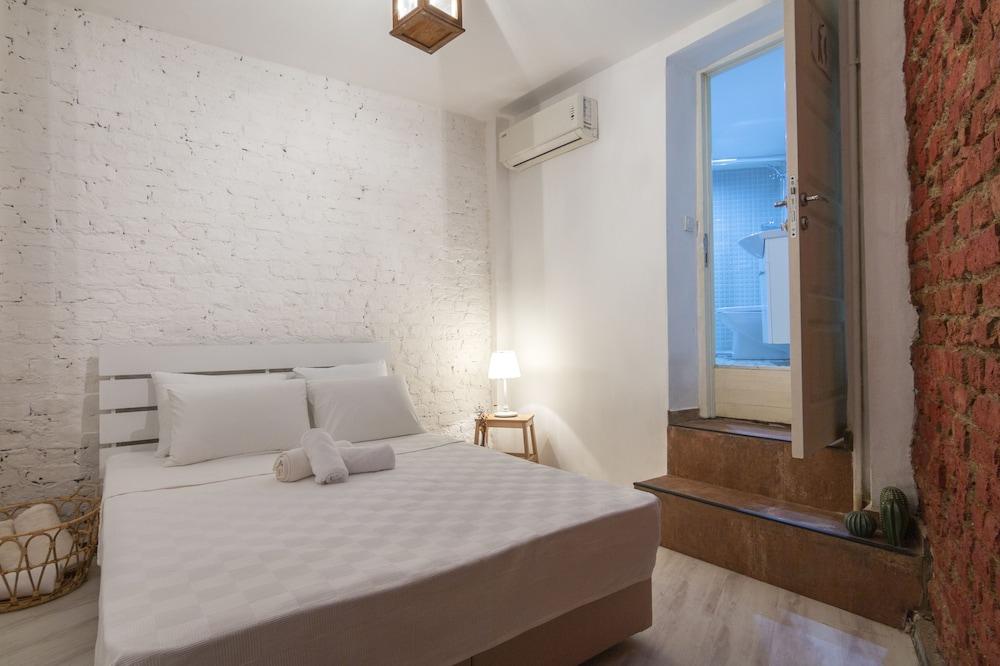 Guzi Rooms & Suites 2