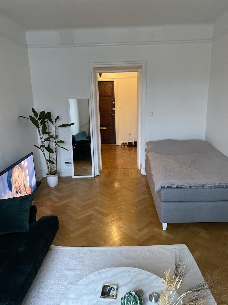 Beautiful 1-Bed Apartment in Stockholm 2