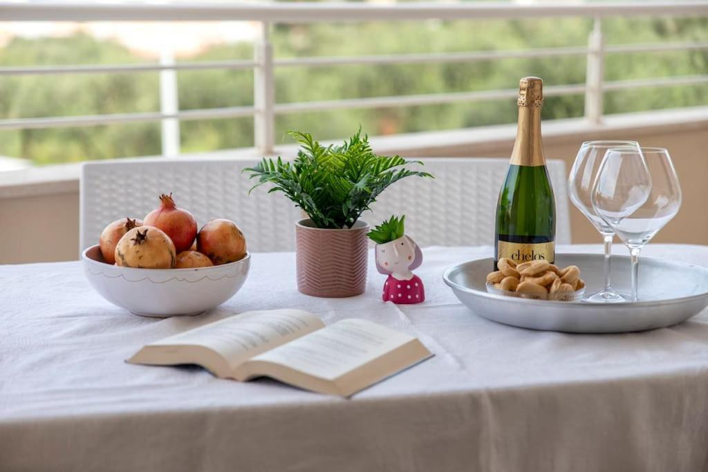 Coraline 103 Apartment