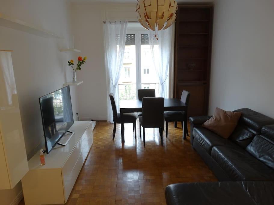 Appartamento Centrale, Luminoso E Comodo.