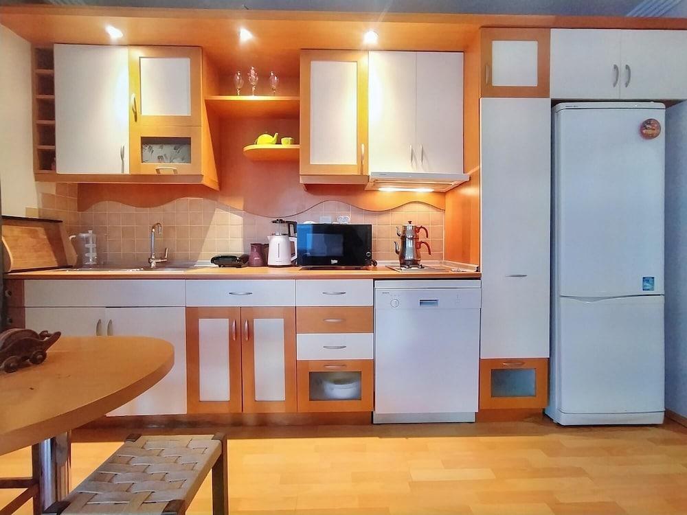 Cozy Flat with Balcony Close To Konyaalti Beach 1
