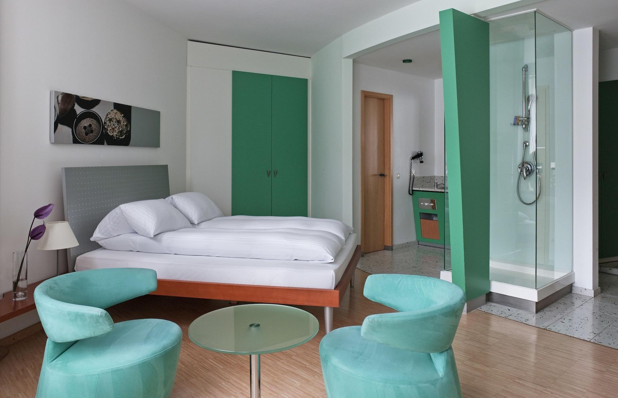 Four Munich Neue Messe 2