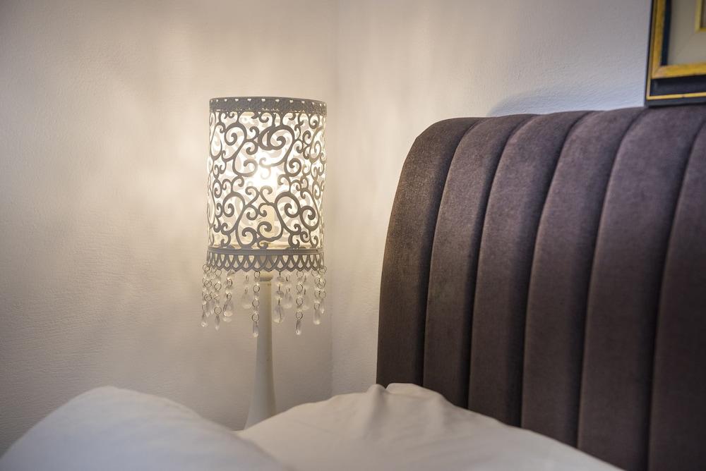 Kadia Traditional Residencies 1