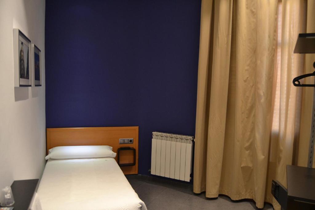 Pension Hostal Apolo 1