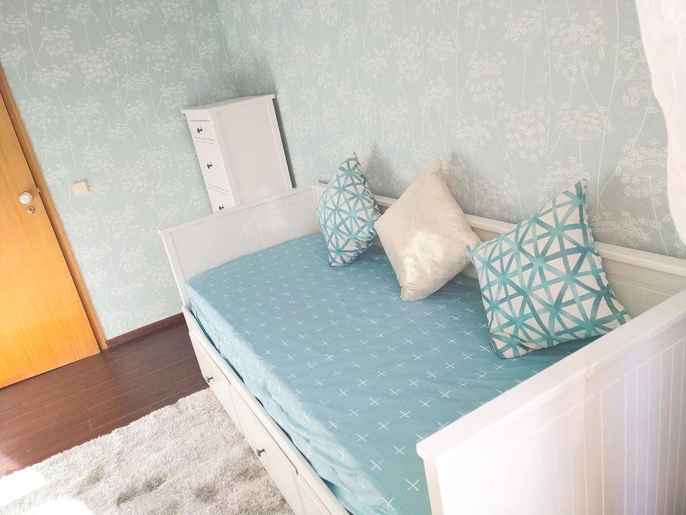 Lisbon Baixa 208 Deluxe Apartment-Chiado 1