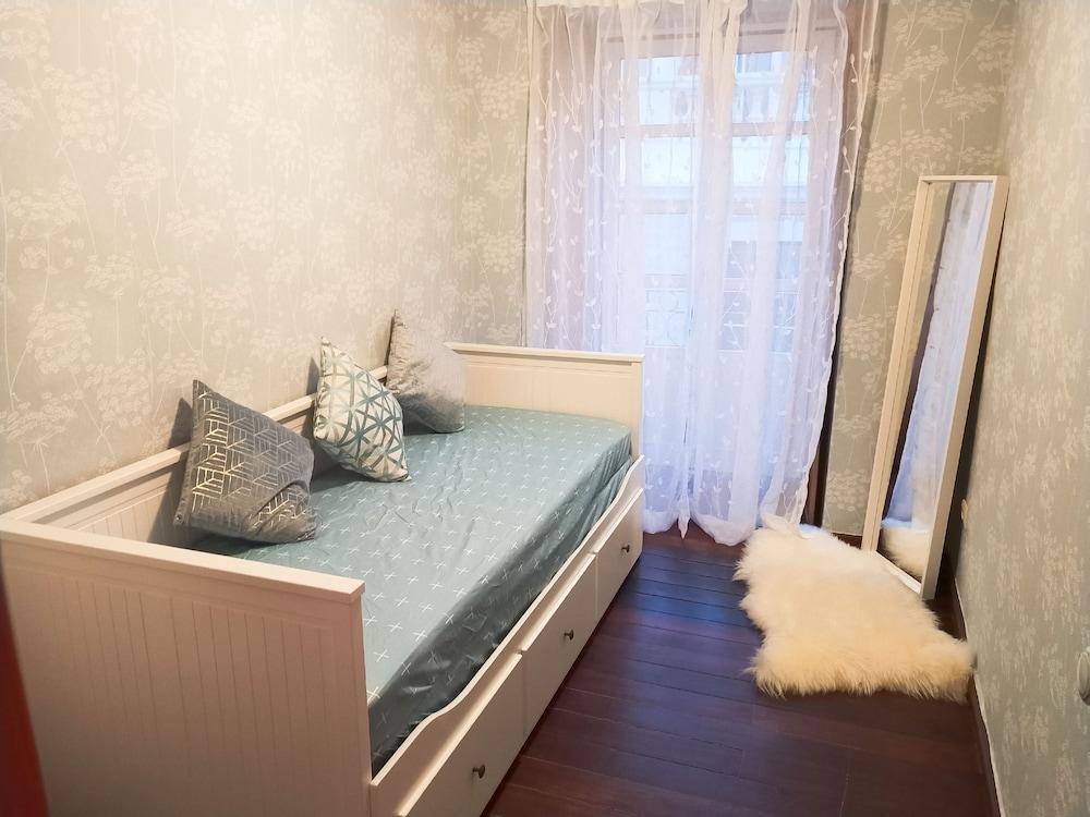 Lisbon Baixa 208 Deluxe Apartment-Chiado 2