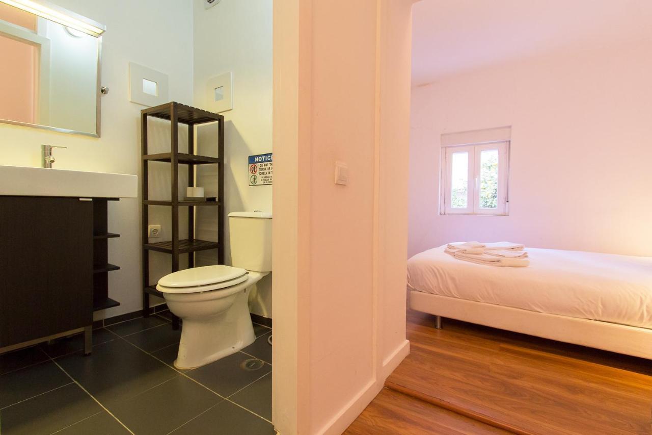 Typical Tailor Made Flat in Central Graca 2