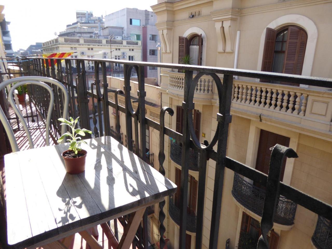 Aparteasy - Gracia Apartments