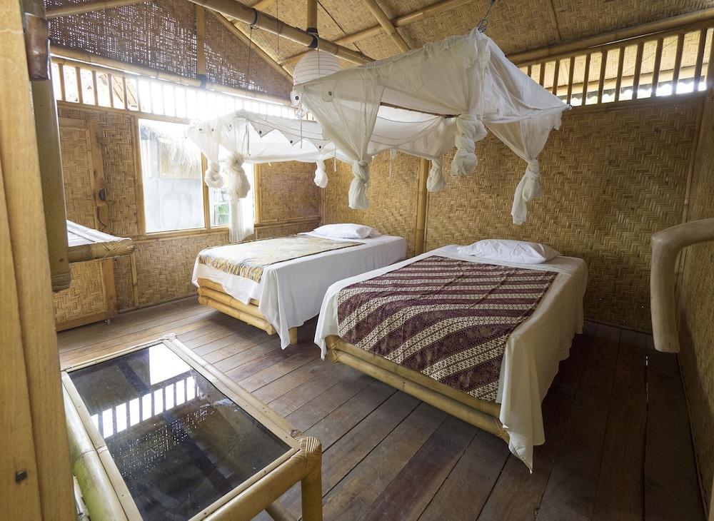 Woodstock Garden Bungalows 2