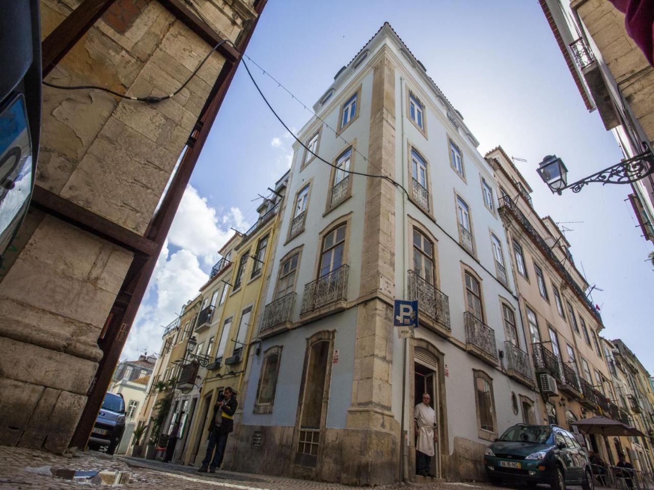 Historical Lisbon Apartments 2