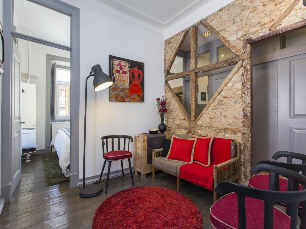 Historical Lisbon Apartments 1