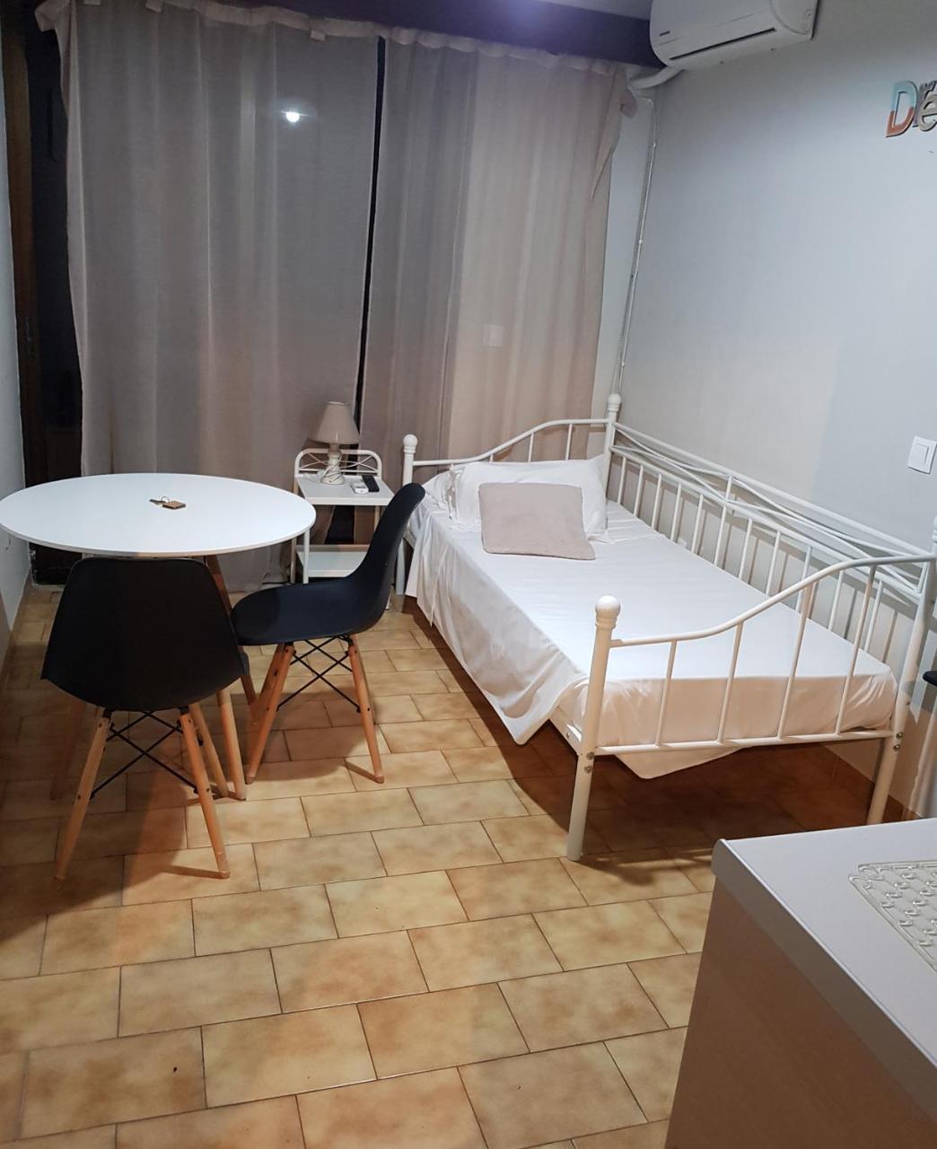 Emerald Dream House,Heart of the City Center 1