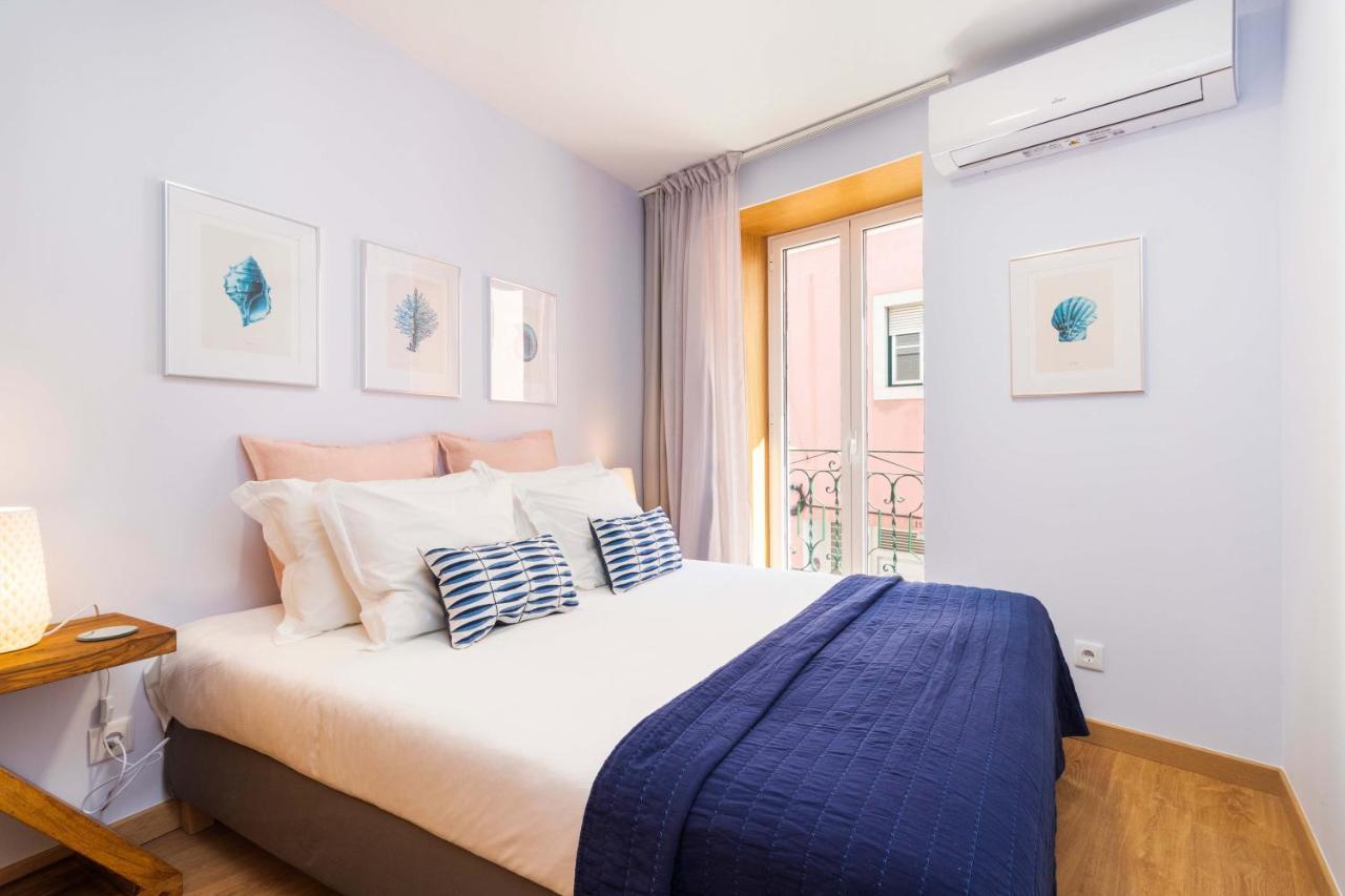 Perfect, Cool, Aircon, 2 Beds 2 Bath Best Location