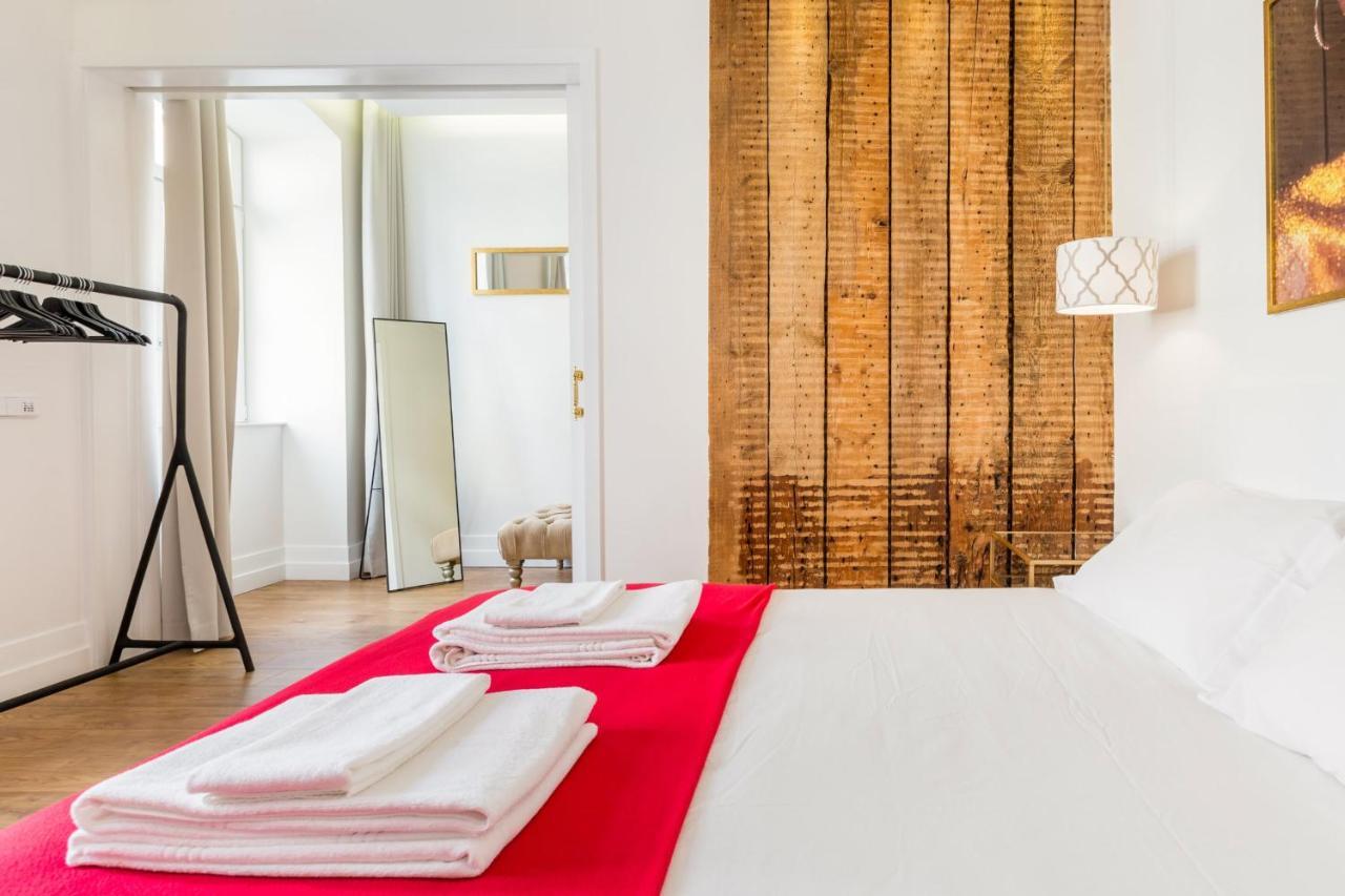 Gold 37399al And Silver 37404al 1