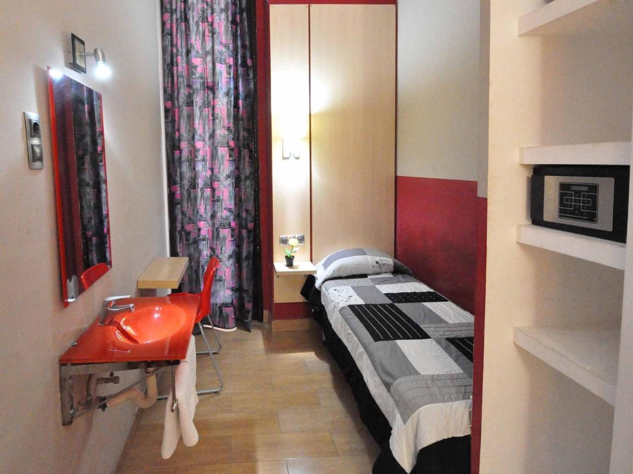 Guesthouse Barcelona Gotic (Adults only) 2