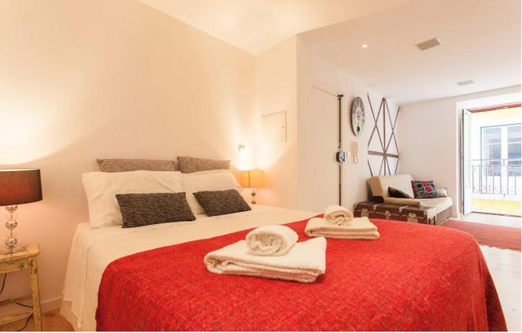 Cozy Studio in Mouraria with AC 1