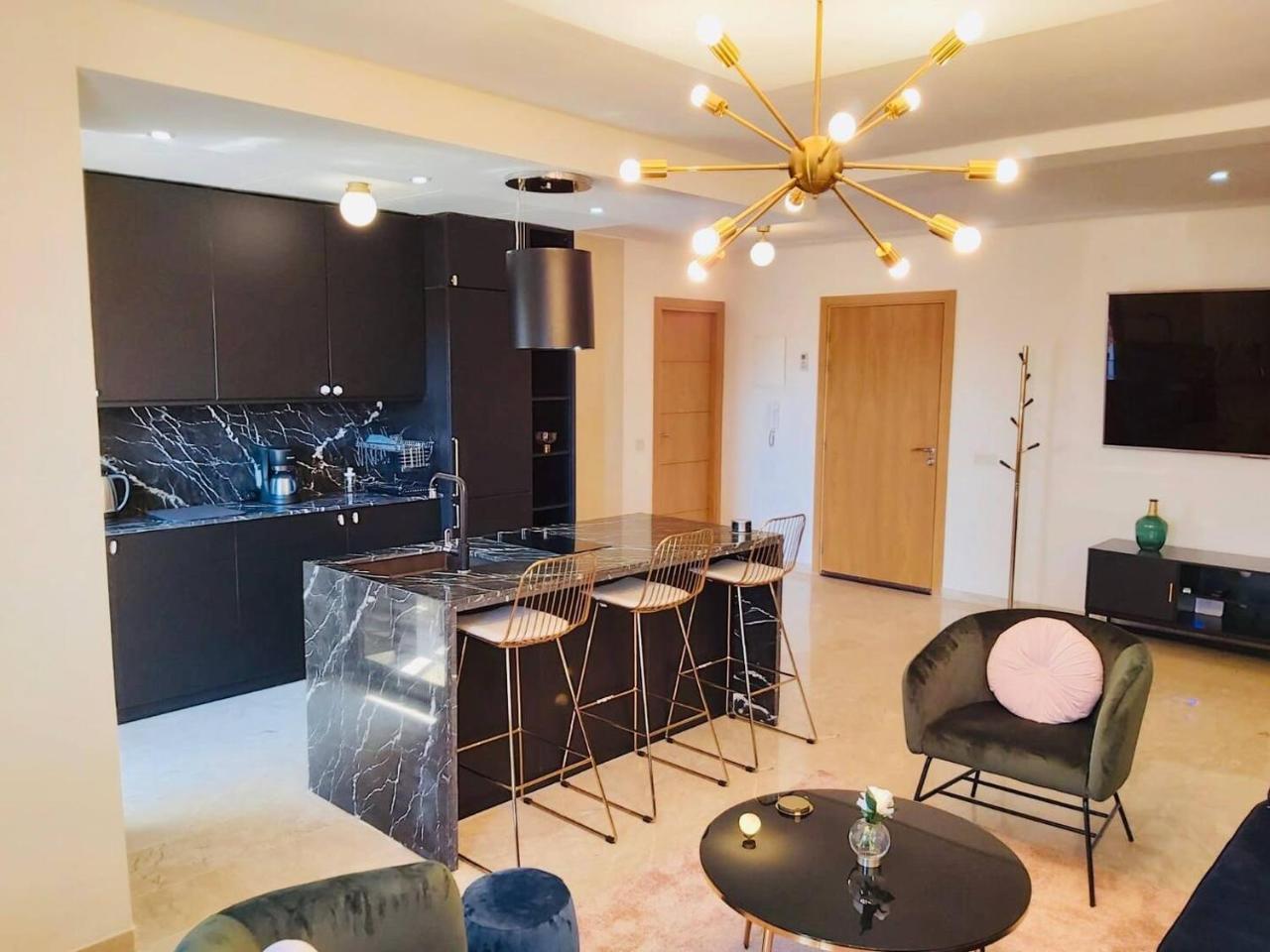 Luxueux Appartement Entre Gueliz Et L'hivernage Avec Wifi 2