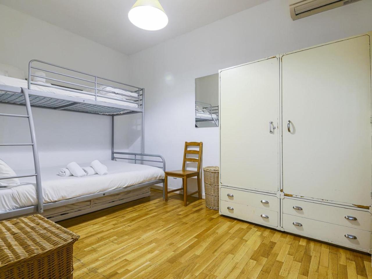 Be Barcelona Arco Del Triunfo Sunny Colors III 2