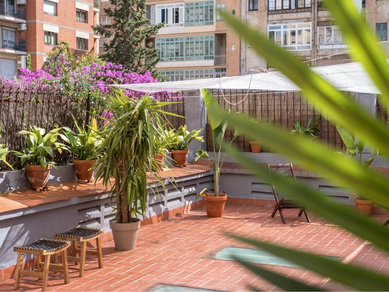 Sunny Central Apartment with a 100m2 City Oasis 1