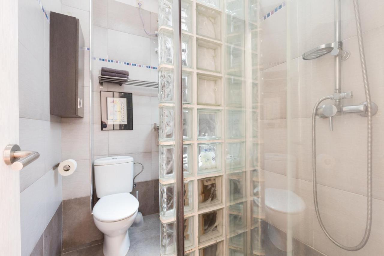 Aparteasy - Central Gracia Apartments 2