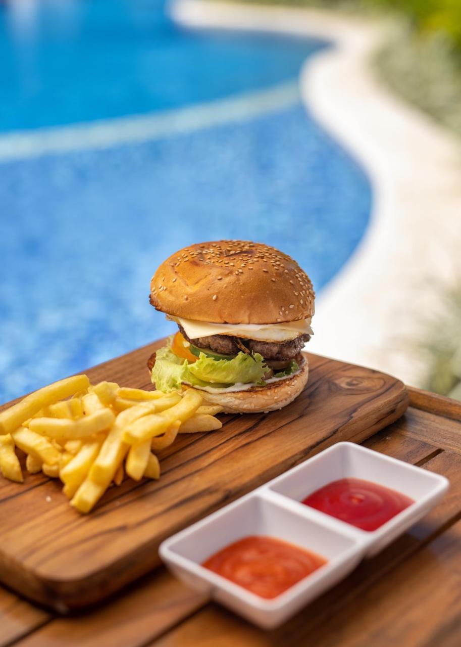 Kutus Kutus Estuary Saba Beach 1