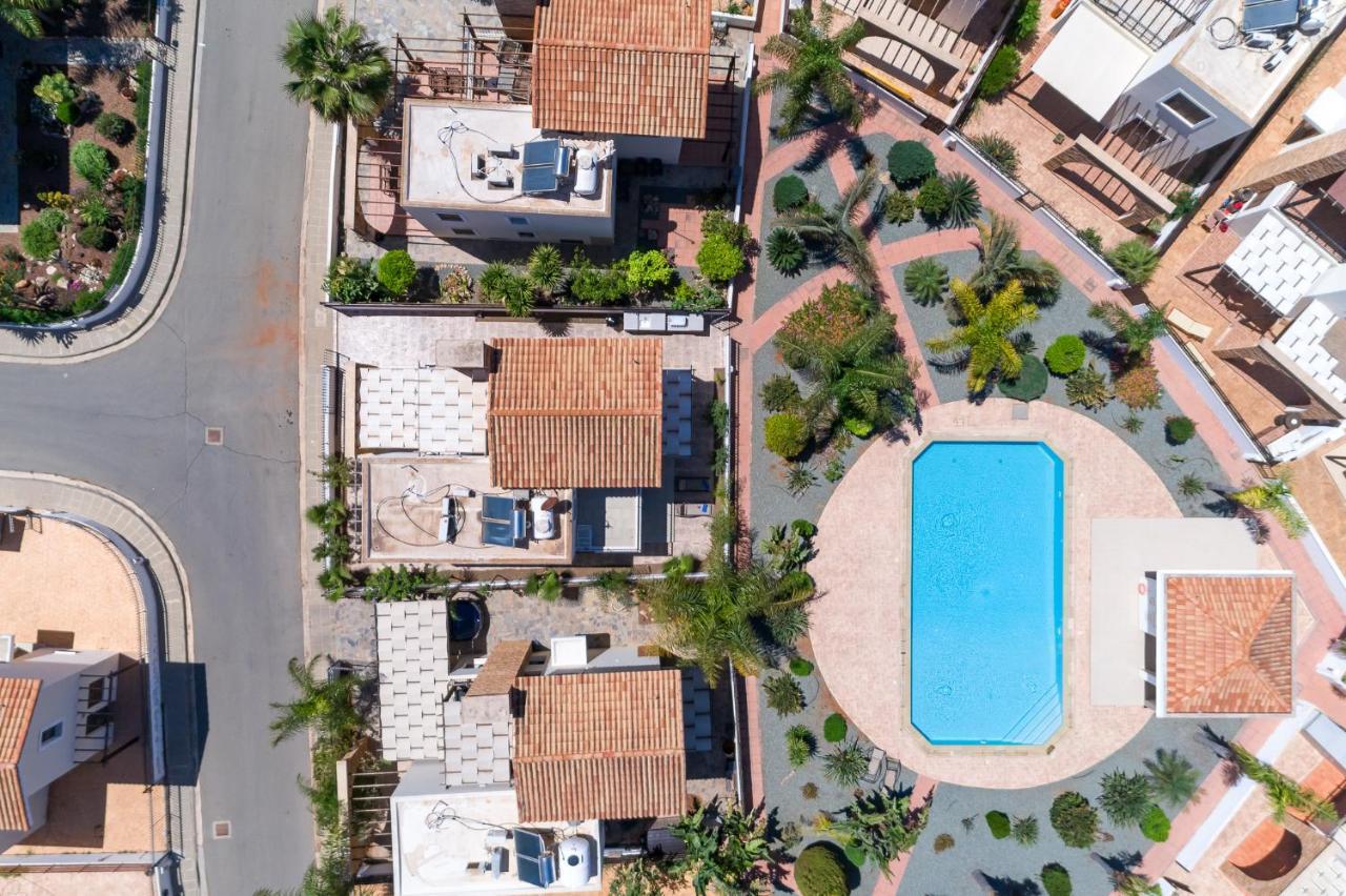 Villa Alexandra by Ezoria Villas 1