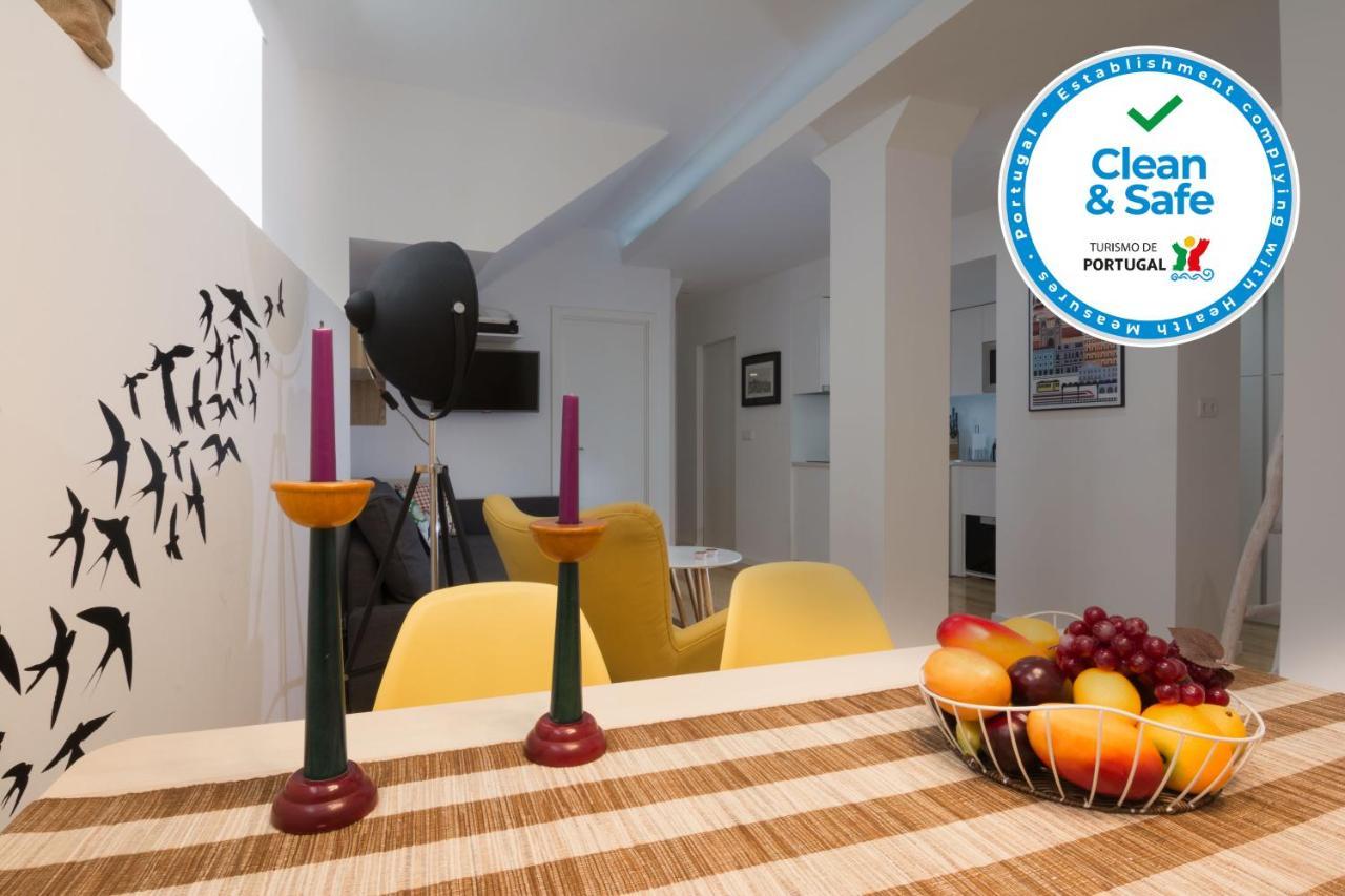 Casa Do Castelo 1- Work Or Relax in the Historic Heart of Lisbon! 1