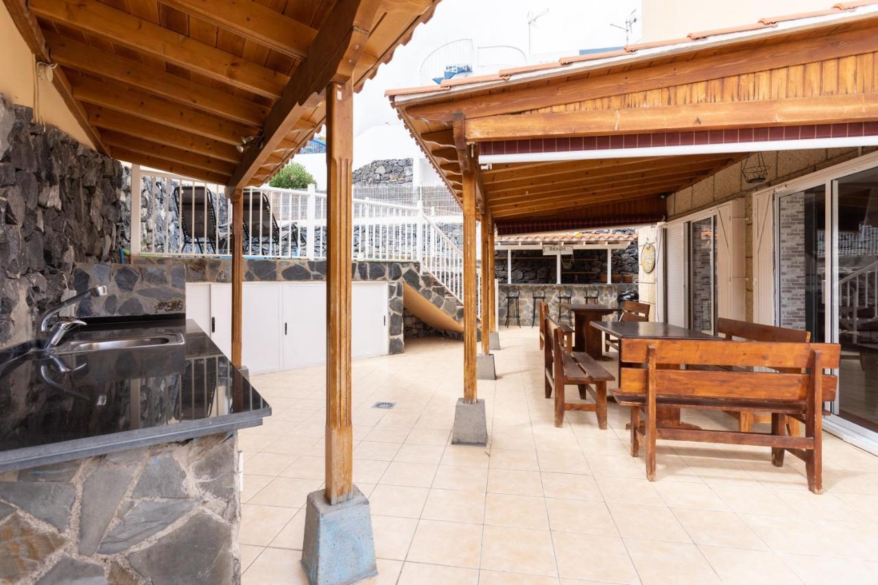 Home2book Metro Tenerife, Private Pool & Bbq