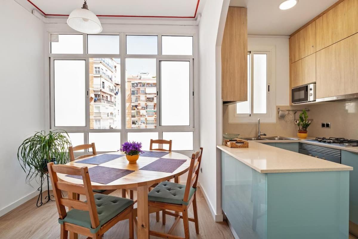 Stay U-Nique Apartments Hospital Clinic 1