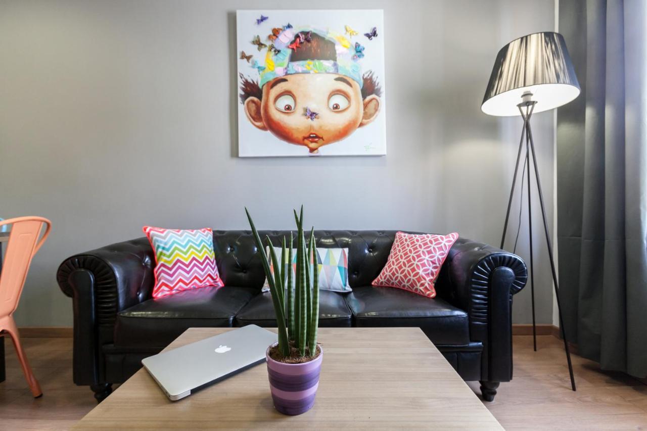 Be Barcelona Eixample Arco Del Triunfo