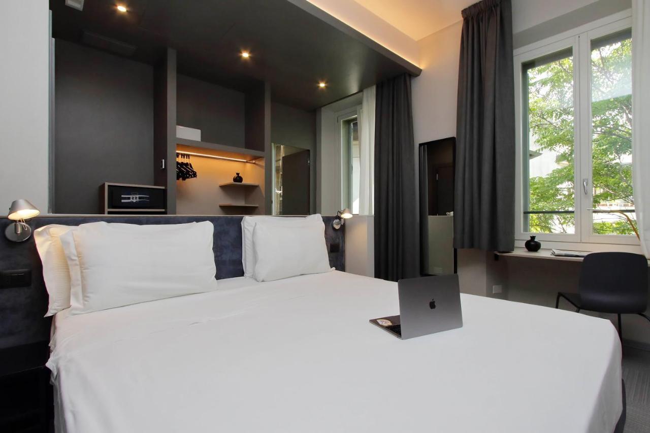 Vico Fashion District 1