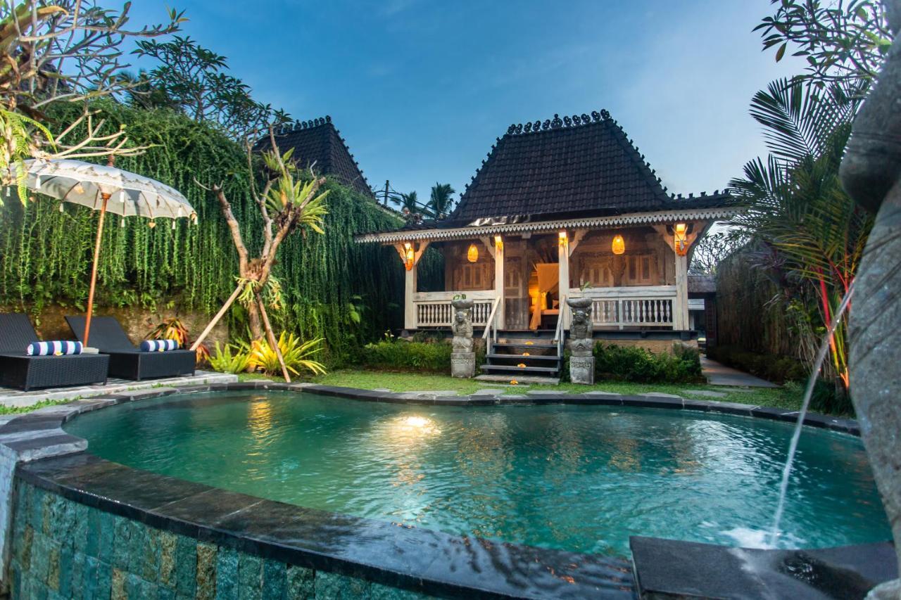 Wooden Ganeca Villas by Pramana Villas 1