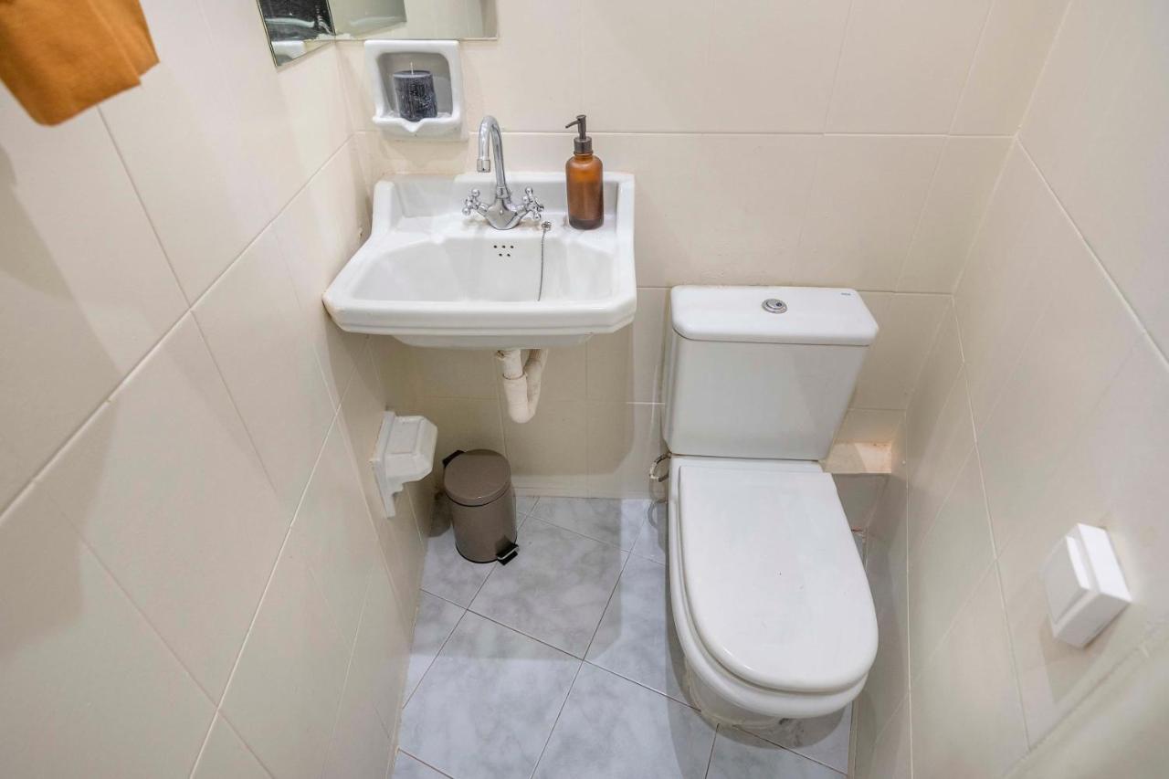 Elegant 4 Bedrooms 3 Bathrooms Catalan Home (Adults Only) 2