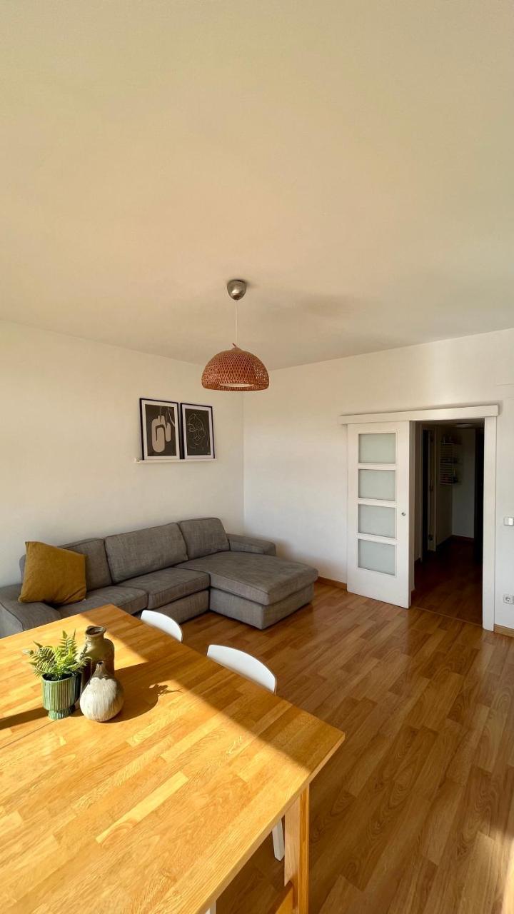 Bright 4bd with Terrace Near Arc de Triomf (Adults Only) 2
