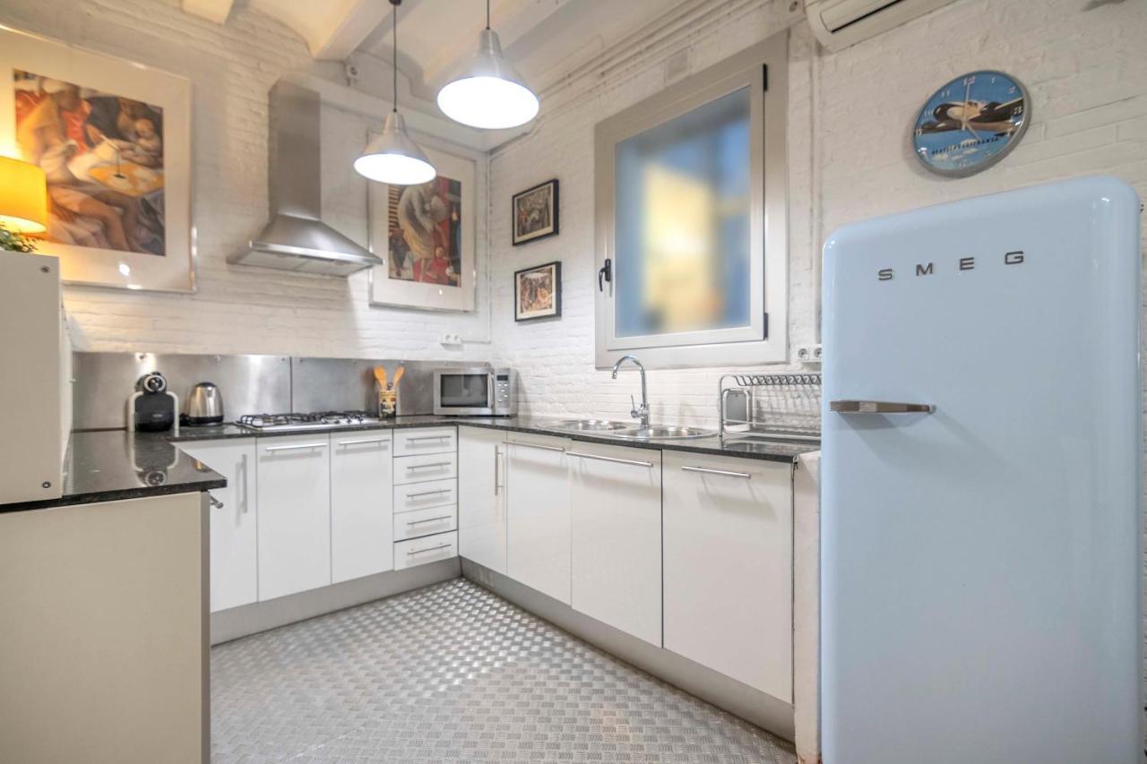 Exclusive 2 Bedroom Apartment in the City Center (Adults Only) 1