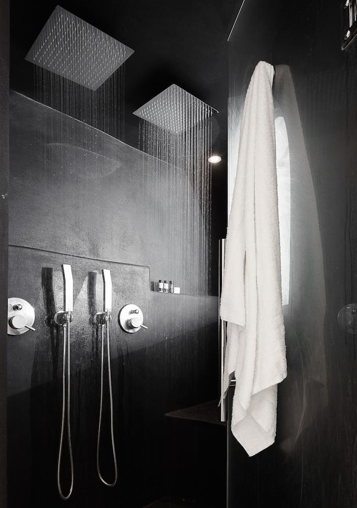 Dana Villas & Infinity Suites (Adults only) 2