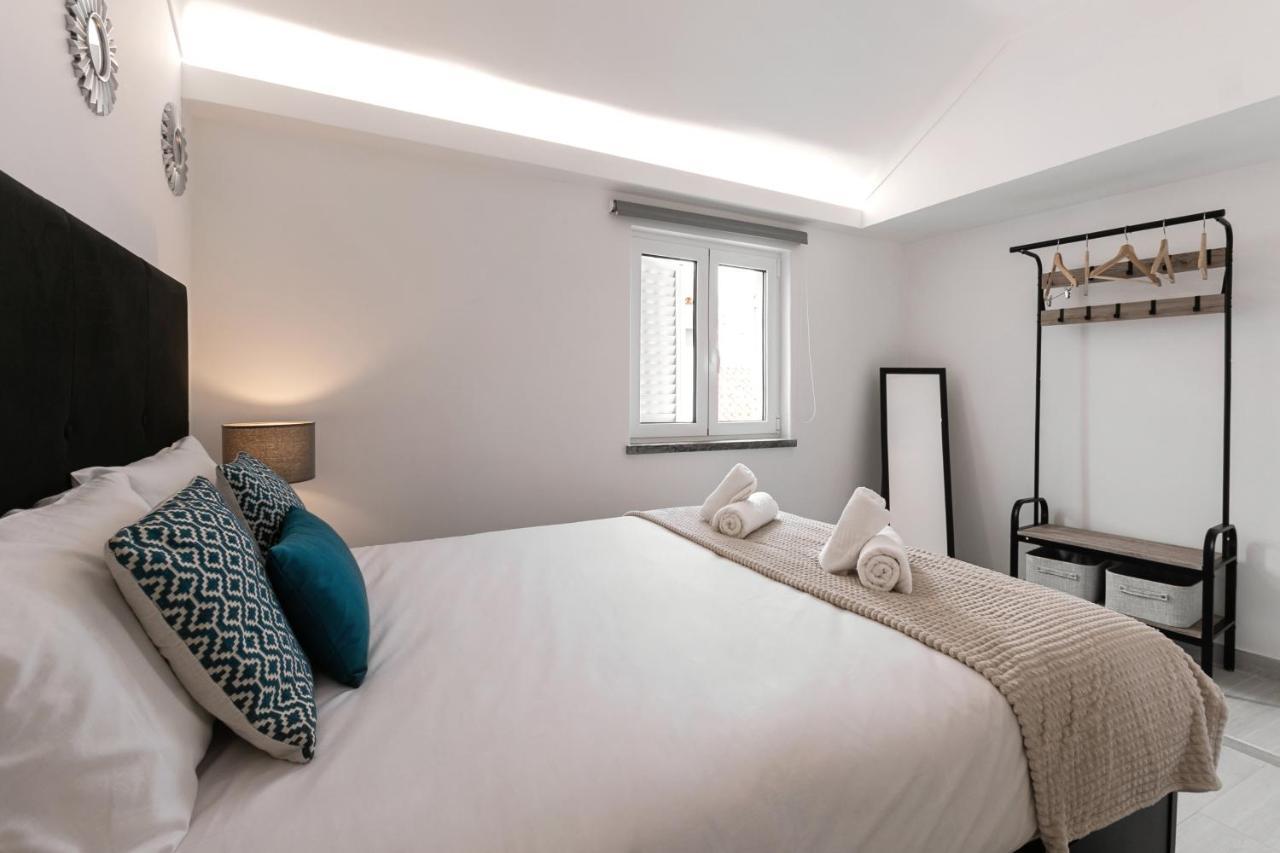 Beach Alley Apartment 2